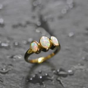 Bague trilogie d'opales